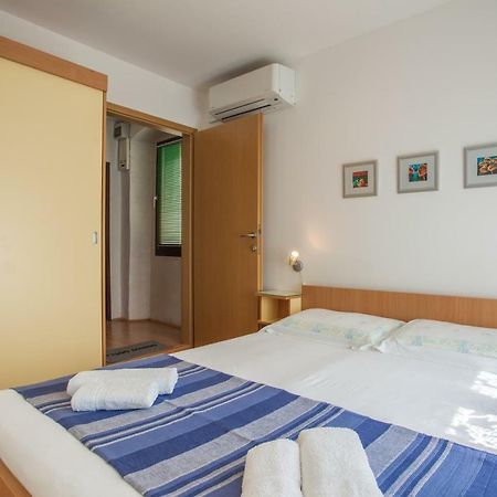 Sobe Ferlora Hotel เซรส ภายนอก รูปภาพ